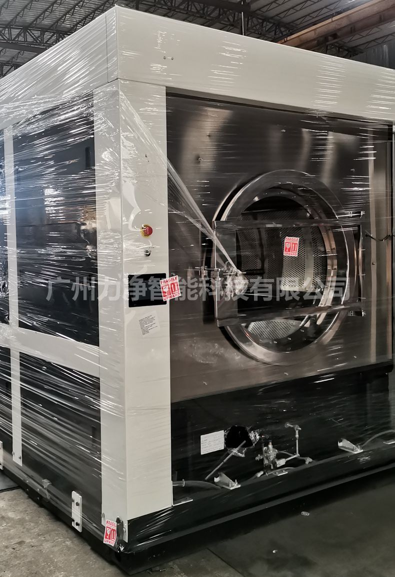 
		广州GA黄金甲智能外洋客户订单200公斤大型工业洗衣机打包发货
		(图3)