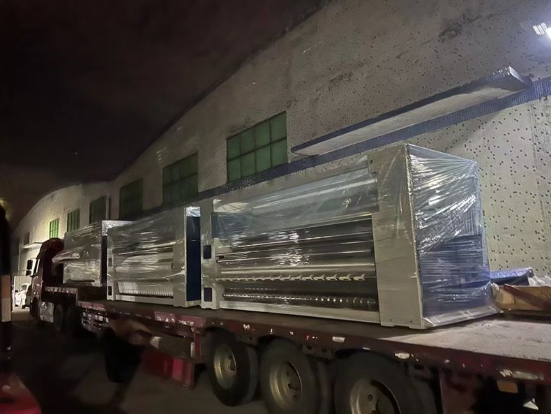 
		温州客户六辊高速烫平线
		(图8)